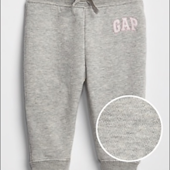 GAP girls sweatpants - Picture 6 of 7